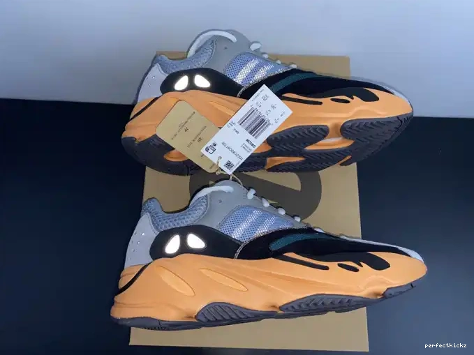 V2 Adidas 700 Yeezy Sun Boost GW0296 0527